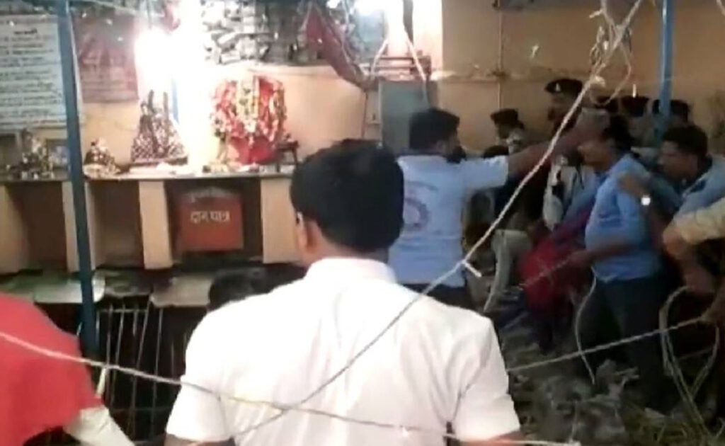 35 killed in Indore temple accident on Ram Navami