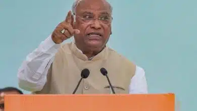 Kharge targets BJP in Congress Satyagraha