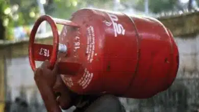 LPG cylinder price increased in Delhi