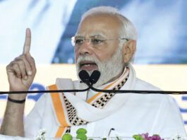 PM Modi targeted Rahul for his statement on democracy
