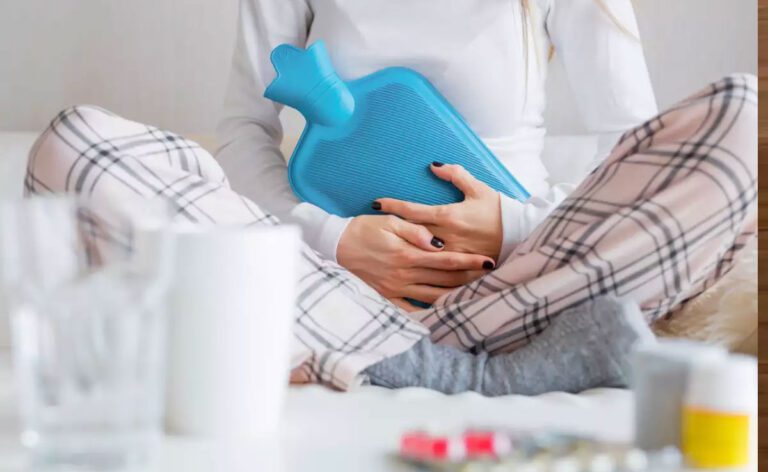 Period Pain: मासिक धर्म के दौरान होने वाले दर्द से राहत पाने के लिए 5 ड्रिंक्स