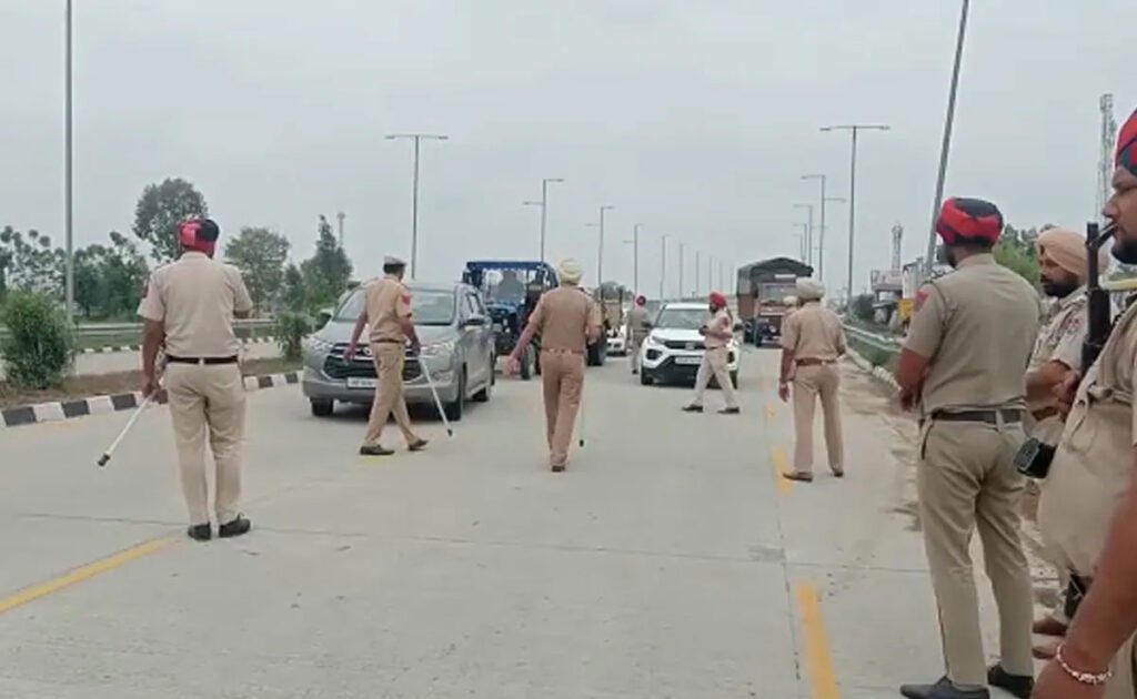 Amritpal Singh still absconding, Punjab Police on high alert