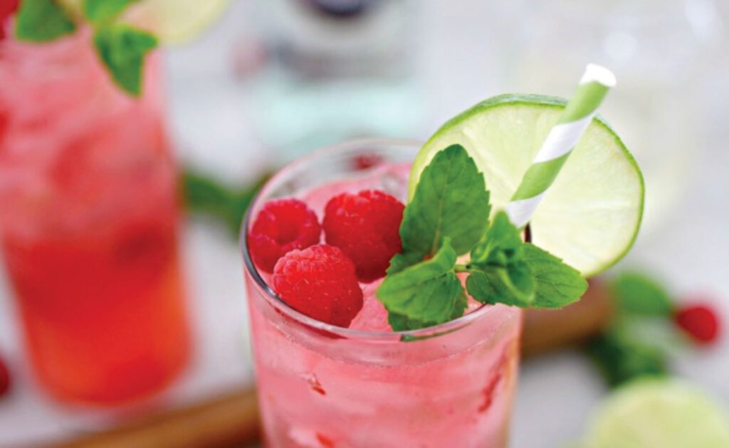 7 Refreshing Fruit-Based Cocktail for Weekend