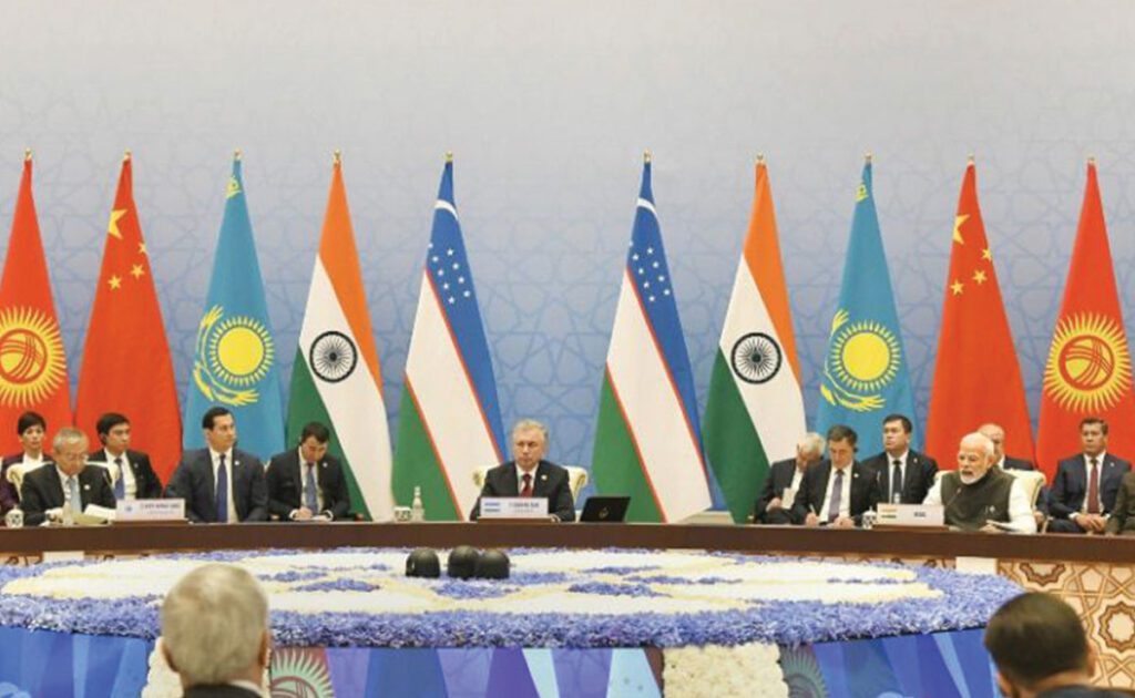India invites Pak's Defense Minister for SCO meeting