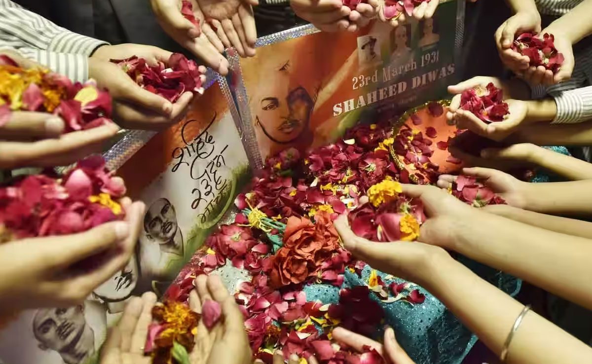 Shaheed Diwas 2023 tribute to freedom fighters