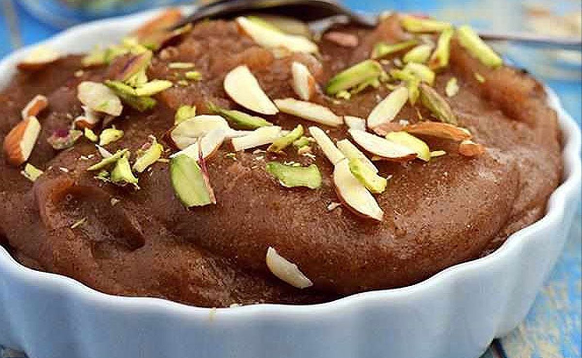 Singhare Atta Halwa and Banana Burfi for Navratri 2023
