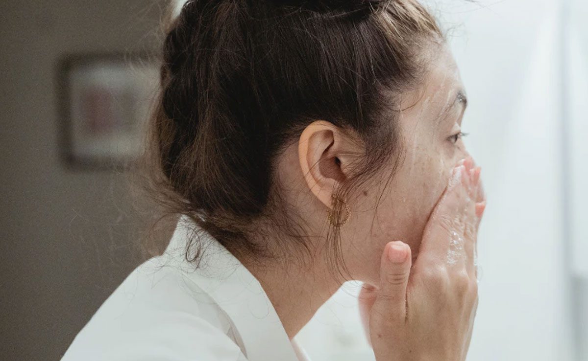 Skin Tips Not to Wash Your Face With Soap