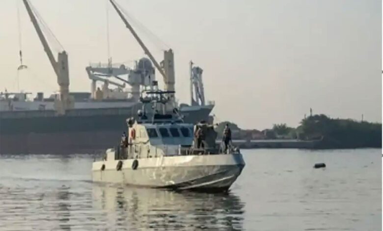 Sri Lankan Navy arrests Tamil Nadu fishermen, seizes boat