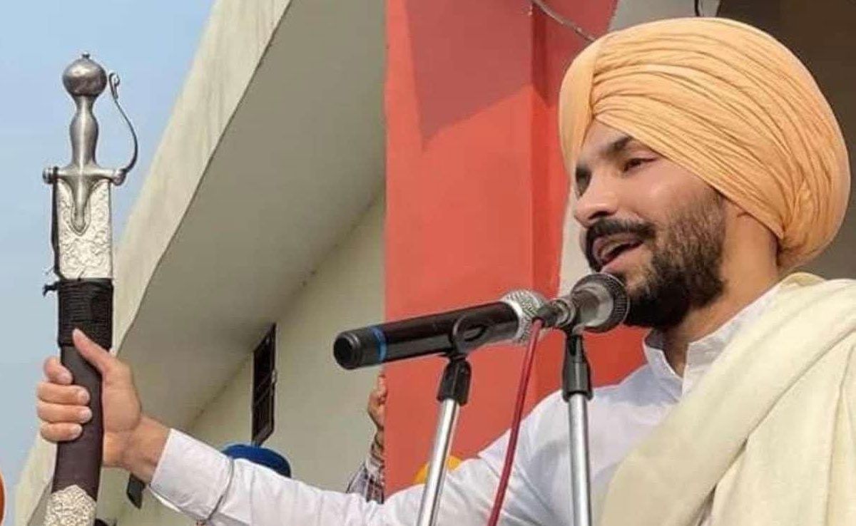 Police shut down internet to arrest Amritpal Singh