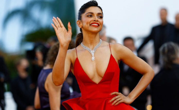 Deepika Padukone will give award in Oscars 2023