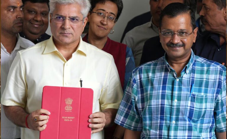 Delhi Budget 2023: गहलोत ने पेश किया 78,800 करोड़ रुपये का बजट