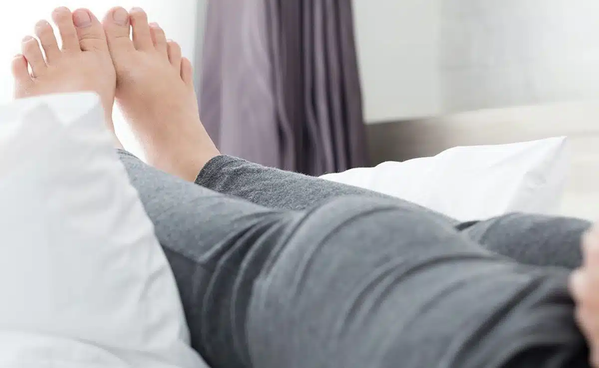 swollen feet during pregnancy 1 Ways to avoid swollen feet during pregnancy