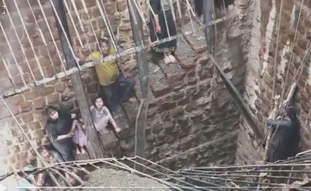 Bulldozer ran on the temple of Indore