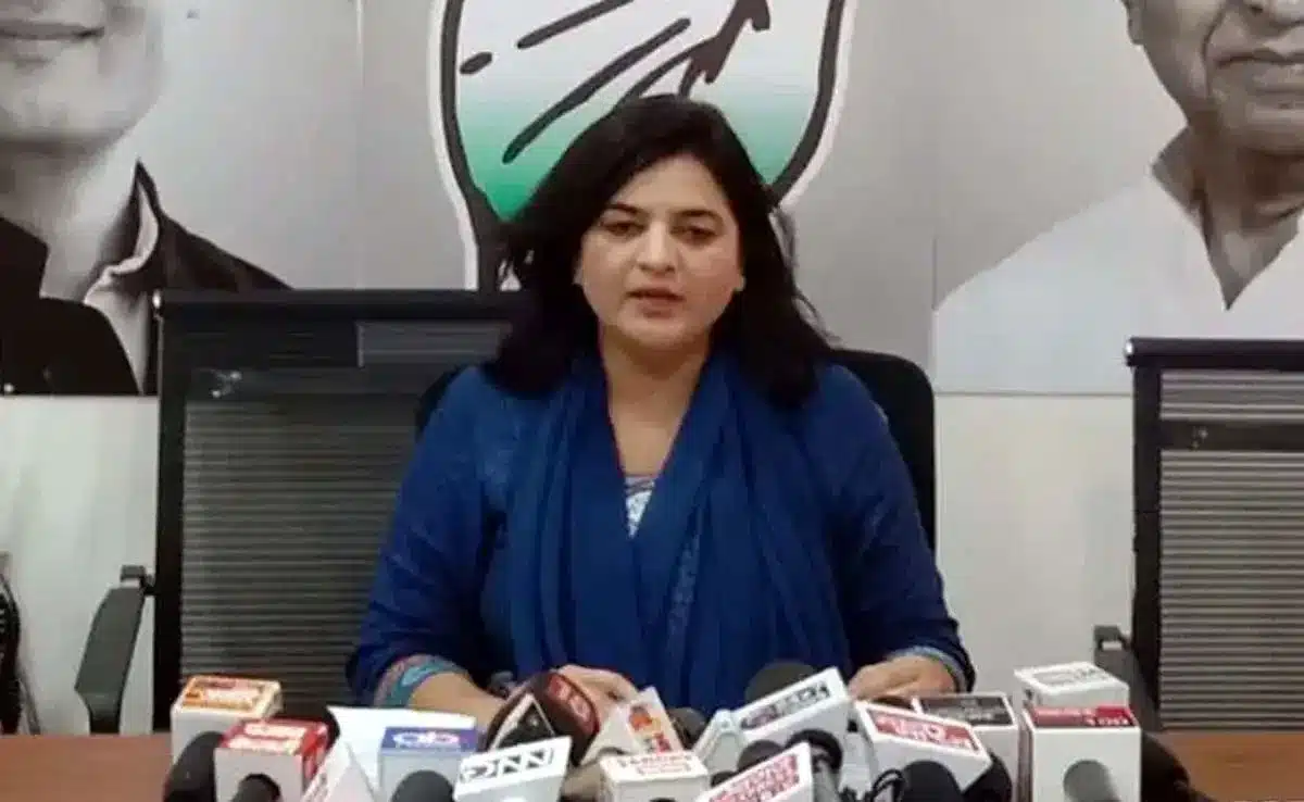 Senior BJP leader compared girls to demons