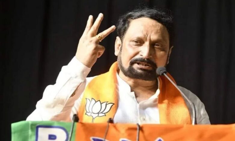 Karnataka politician joins Congress after quitting BJP
