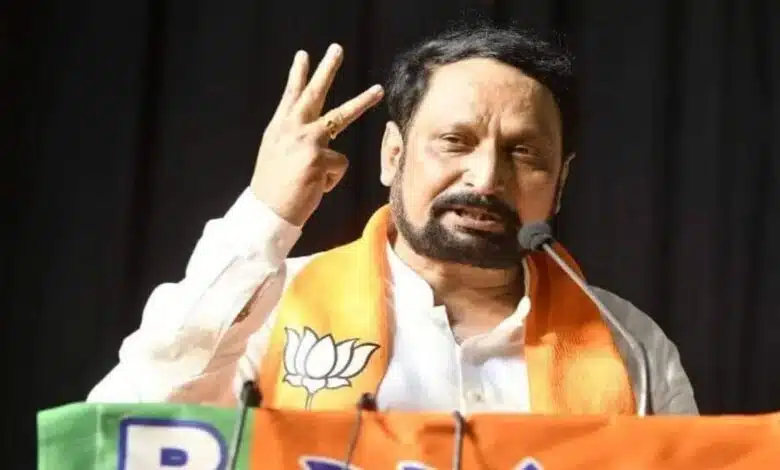 Karnataka politician joins Congress after quitting BJP