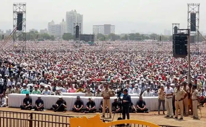 Heatstroke kills 11 in Maharashtra, over 600 suffer