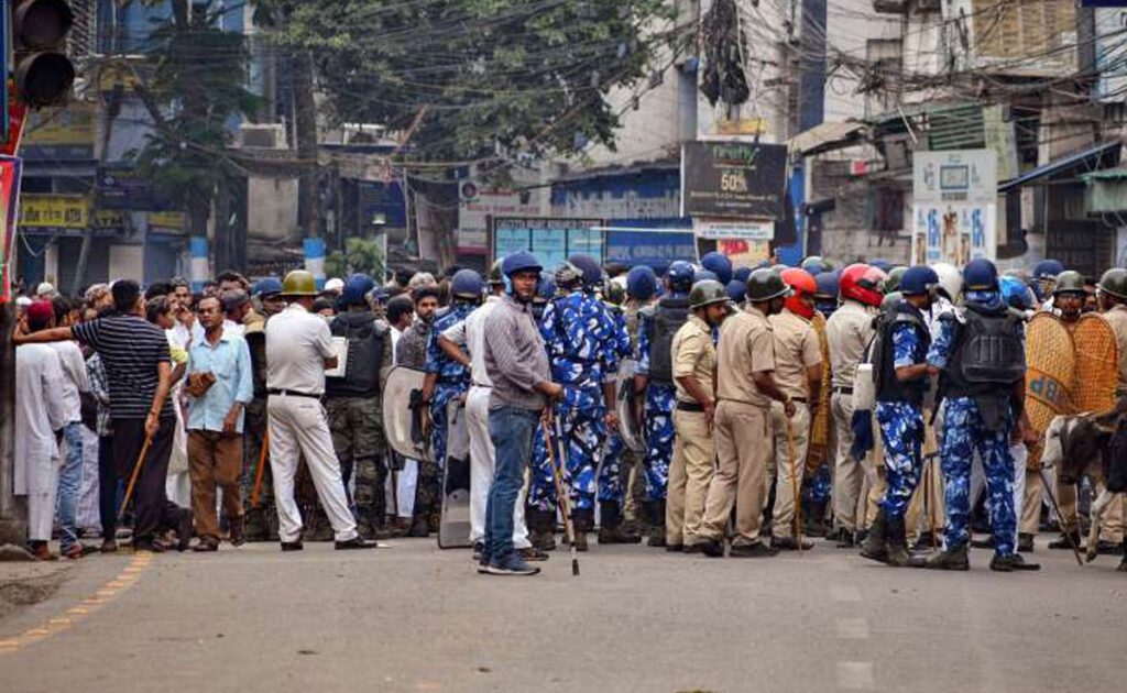 Section 144 extended till April 3 after Howrah violence