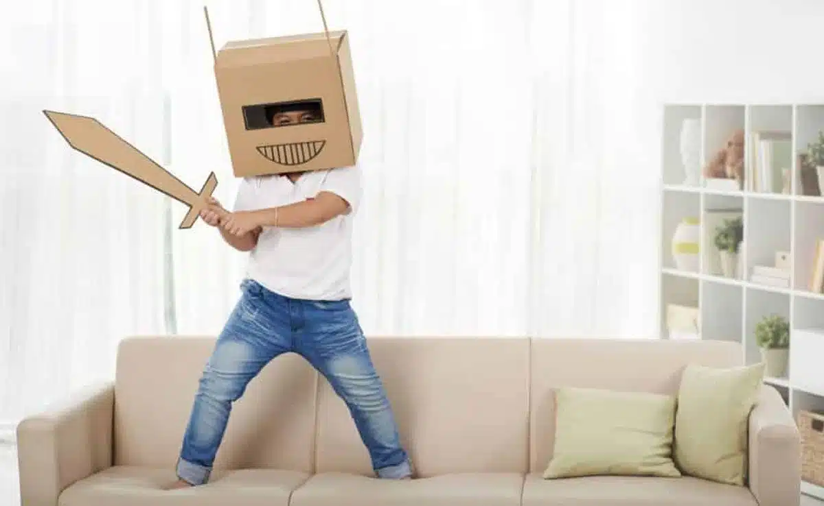 Imaginary Play ways to keep your child free from gadgets