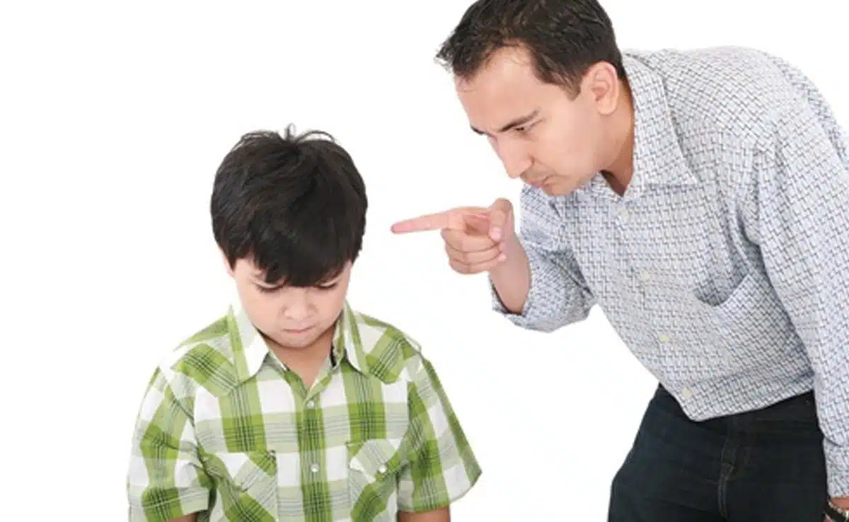 Know Parenting Behaviors That Can Be Toxic To Kids 2 How does the behavior of parents affect a child?