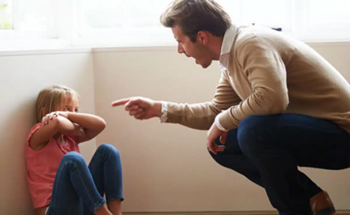 Know Parenting Behaviors That Can Be Toxic To Kids How does the behavior of parents affect a child?