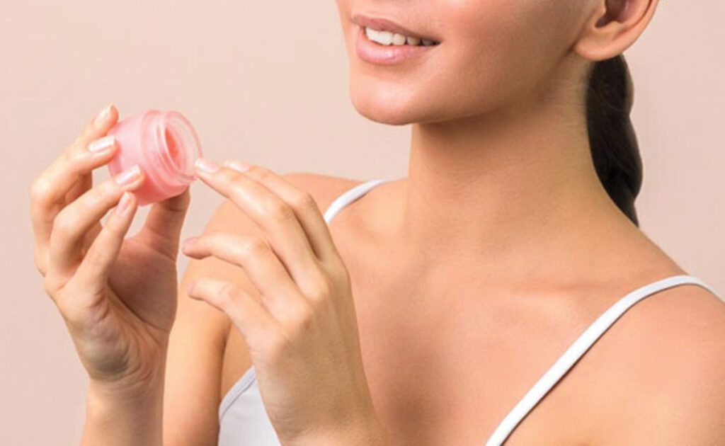 6 DIY Lip Mask tips for Soft Lips