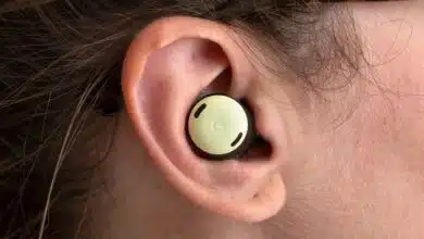 Warning for Ear Infections Caused by Earbuds