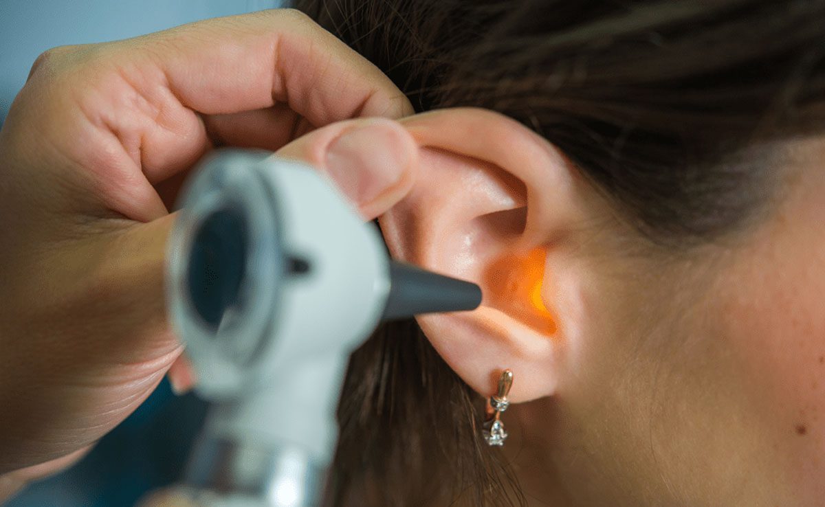 Warning for Ear Infections Caused by Earbuds