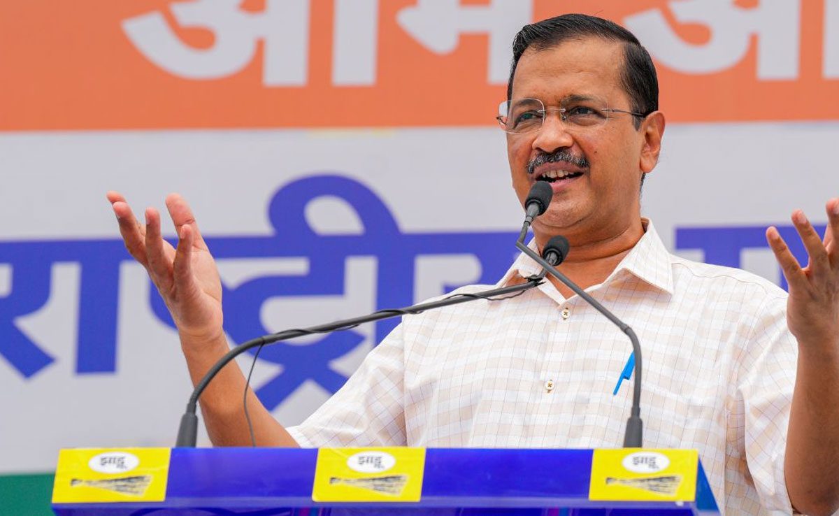 Arvind Kejriwal criticized the investigating agencies