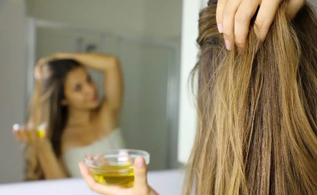 hair oiling 2 Follow this Ayurvedic method of applying Hair Oiling