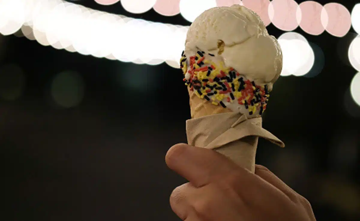 ice cream 5 foods you should avoid for better sleep