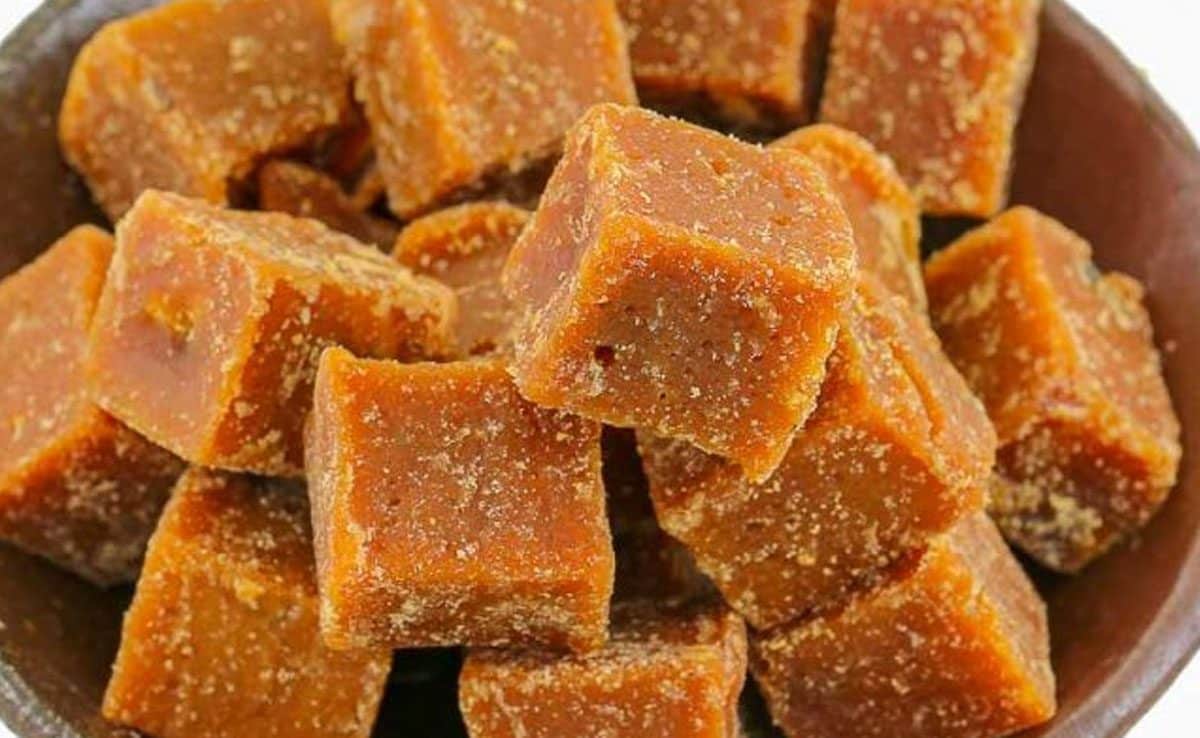 Can Jaggery Water Help You Stay Hydrated?