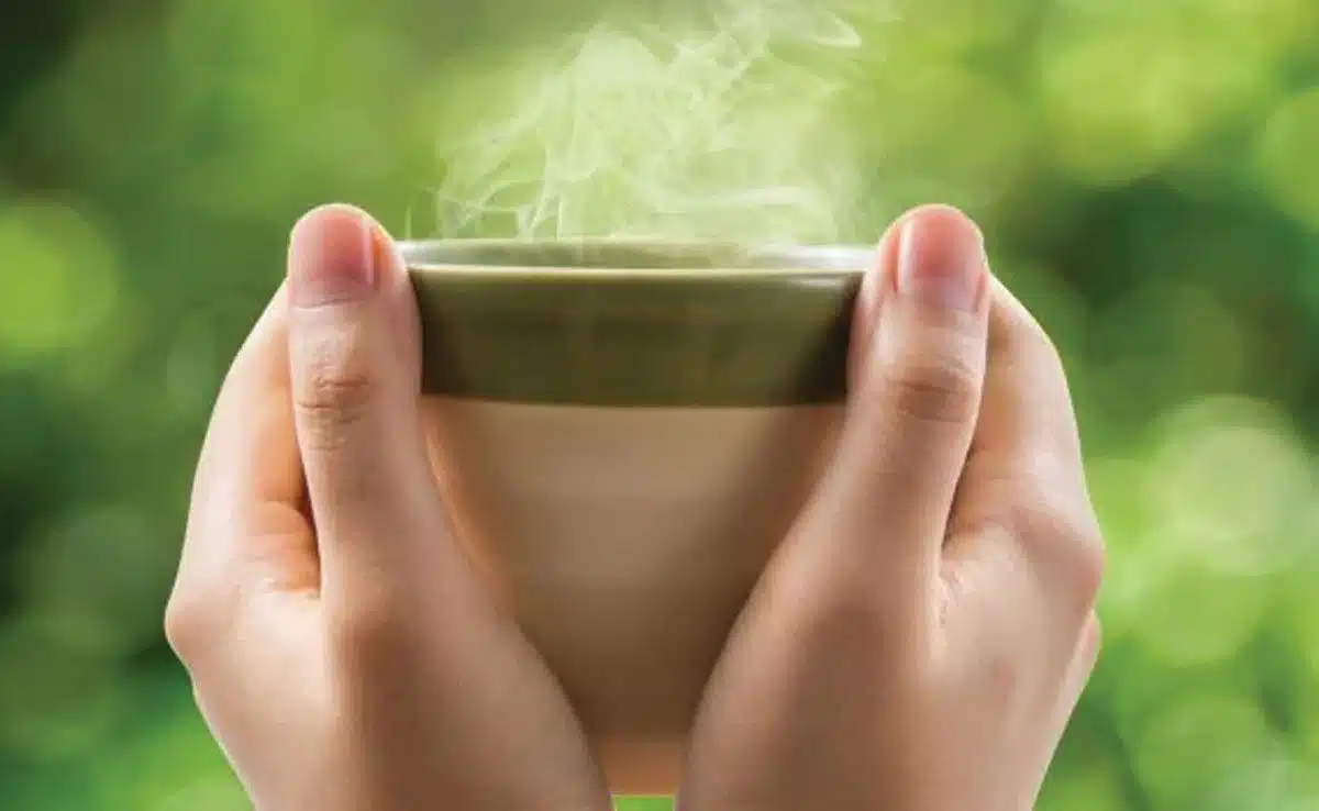 lukewarm water Healthy Drink to start the morning