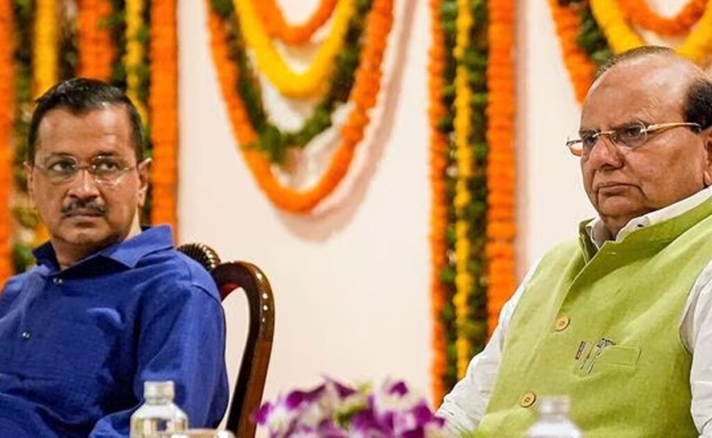 Arvind Kejriwal demands a meeting with Rahul Gandhi