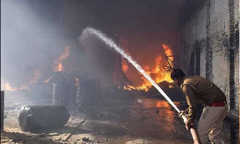 Bomb-making factory explodes in West Bengal