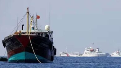 Chinese fishing boat sinks in Indian Ocean