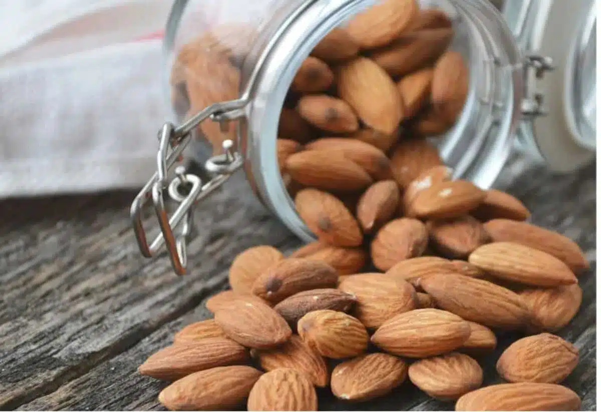 Eat 5 aphrodisiac foods for passionate romance