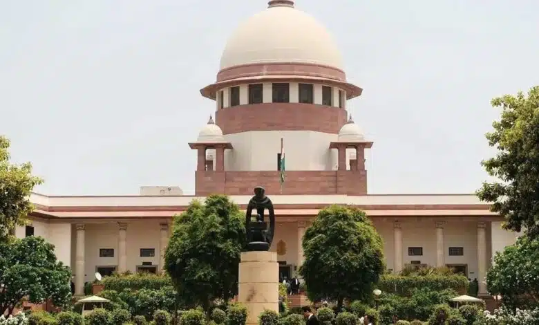Supreme Court upholds law allowing Jallikattu
