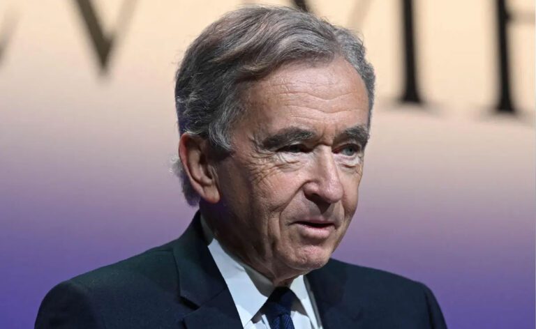 दुनिया के सबसे अमीर आदमी Bernard Arnault को 11 अरब डॉलर का घाटा