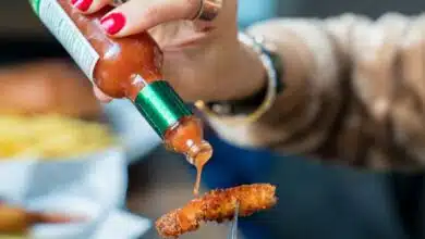 Does spicy food affect digestive health and weight?