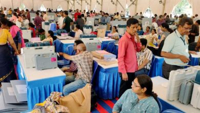 Voting for Karnataka Elections 2023 continues