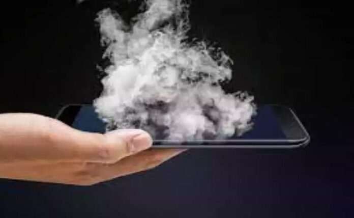 ways to save your smartphone from overheating
