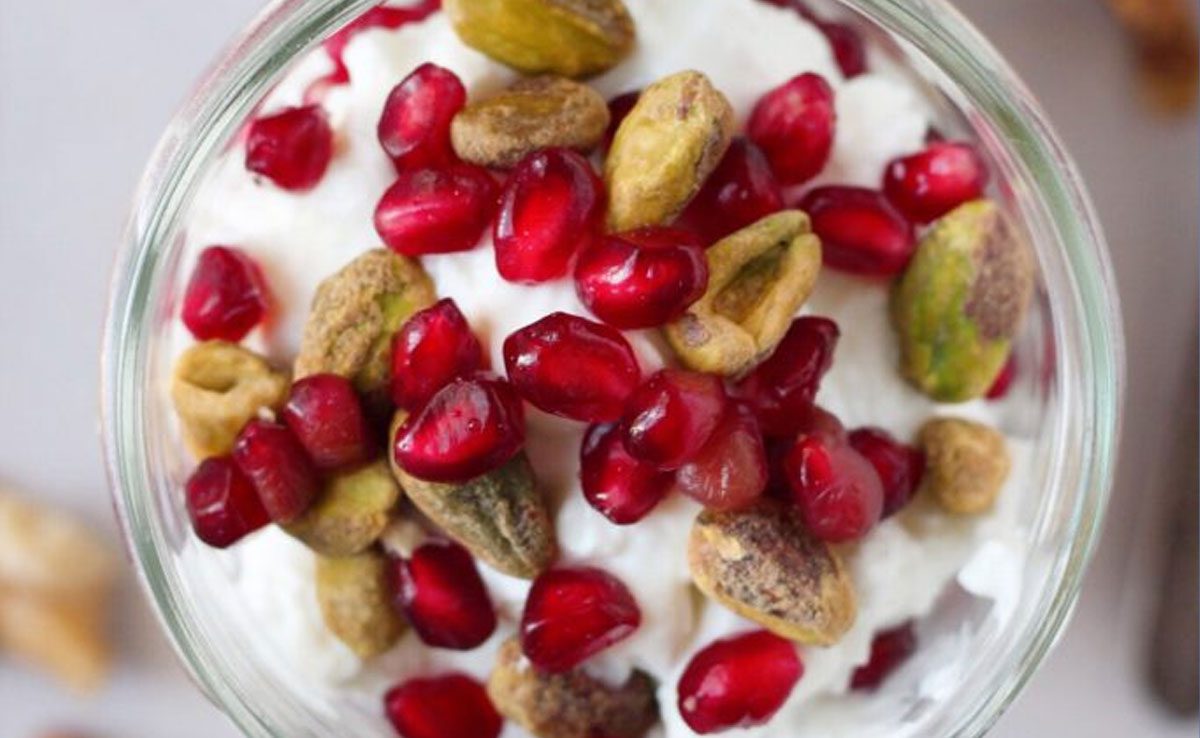 Benefits of Yogurt and Honey Mixture