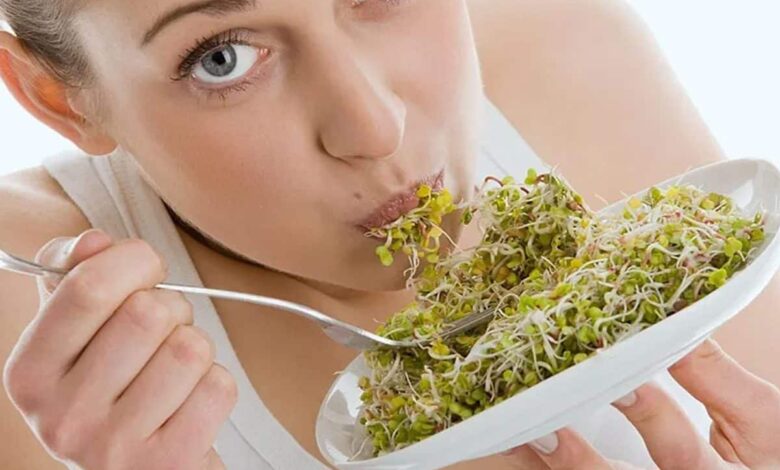 You can get benefits by consuming Sprouts raw or boiled