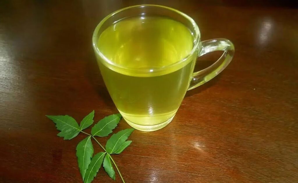 Neem juice improves digestion and skin health