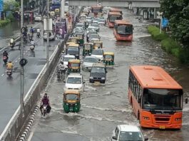 Many schools closed due to floods in Delhi