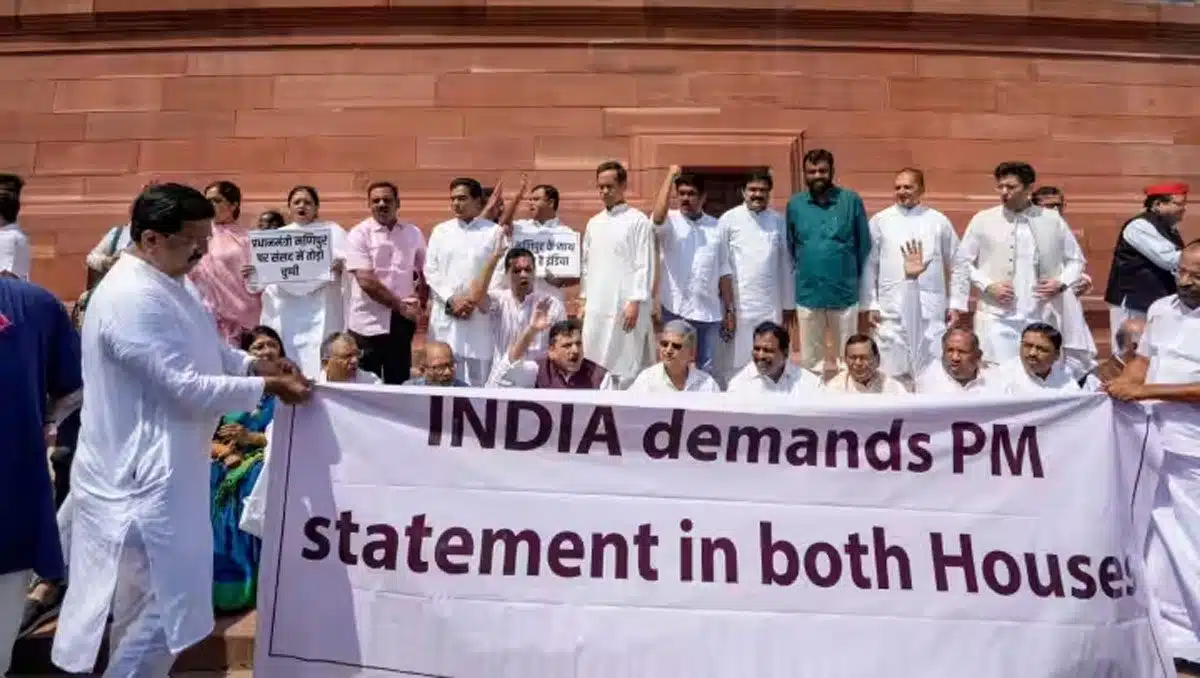 Lok Sabha में स्पीकर ने स्वीकार किया अविश्वास प्रस्ताव कहा चर्चा के लिए देंगे समय1 Speaker accepts no-confidence motion