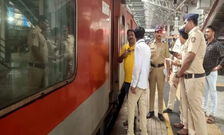 RPF jawan shoots three passengers including sub-inspector in moving train