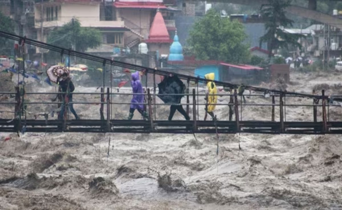 hp 1 killed, 3 injured in cloudburst in Himachal Pradesh's Kullu