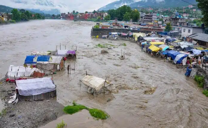 1 killed, 3 injured in cloudburst in Himachal Pradesh's Kullu